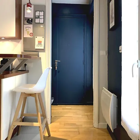 Urban In Heart Of Faubourg Saint Honore District Apartment *
