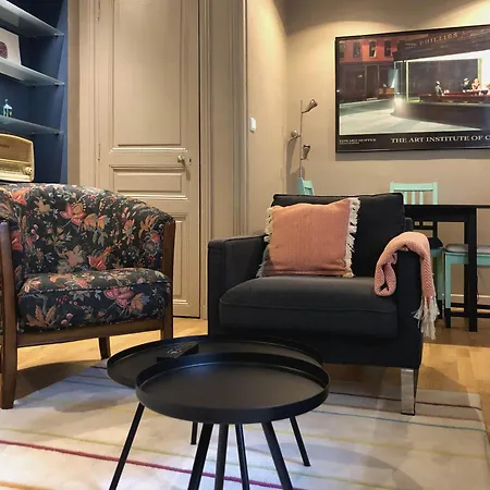 Urban In Heart Of Faubourg Saint Honore District *