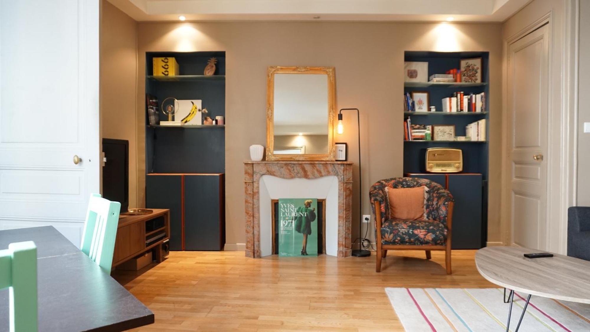 Urban In Heart Of Faubourg Saint Honore District Apartment